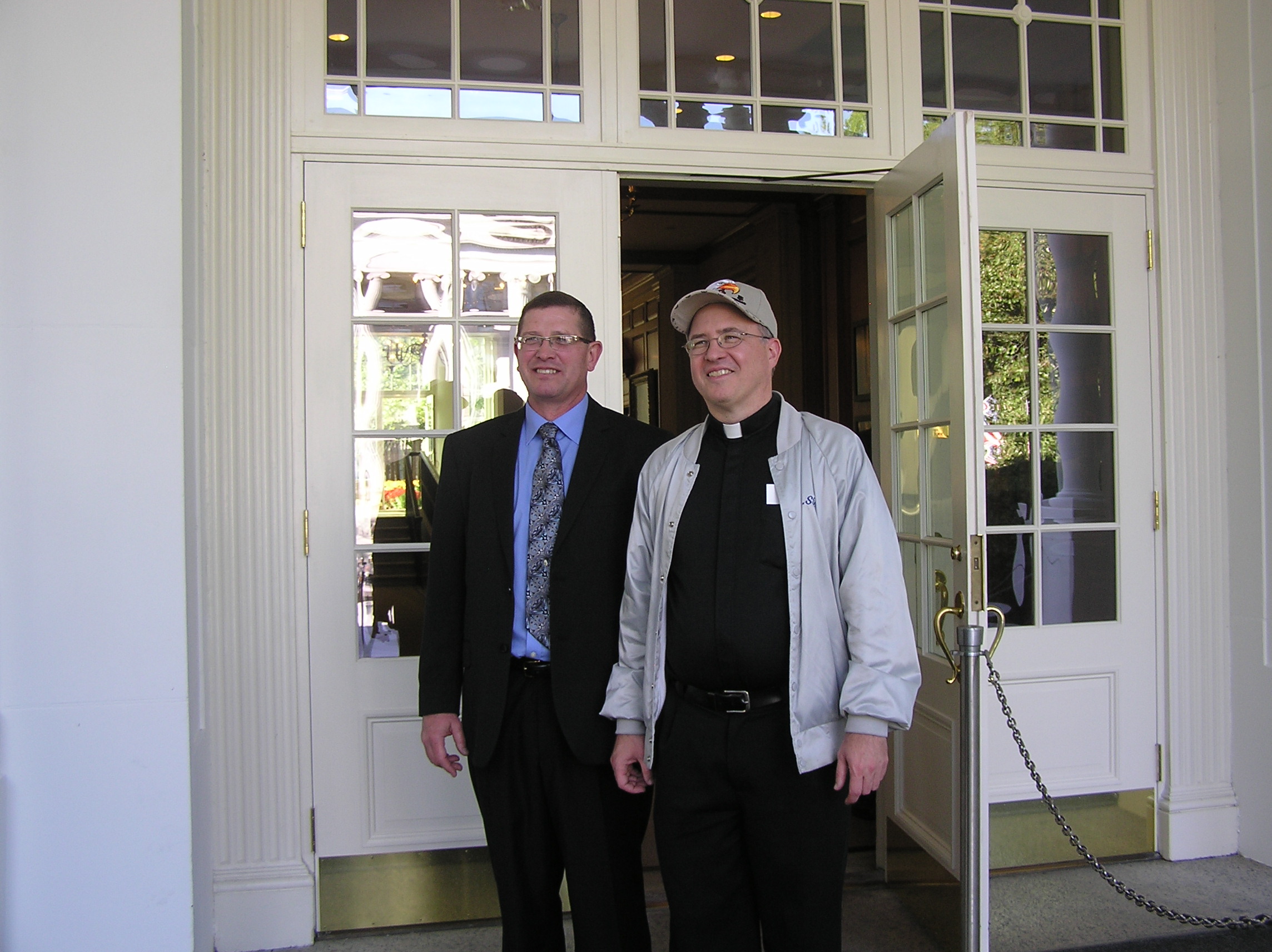  Mike and I on the White House lawn.