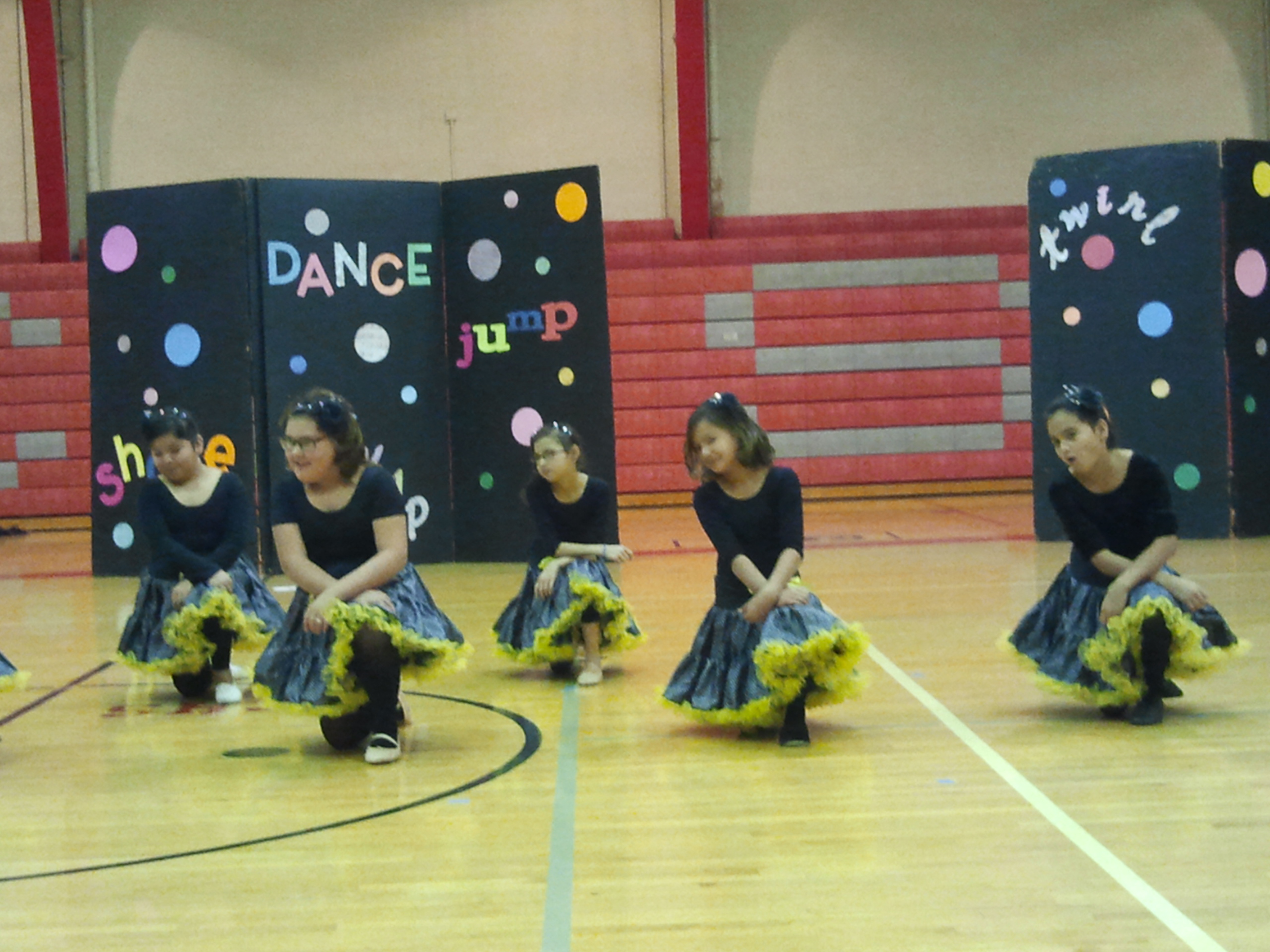 The Native American girls did great dancing!