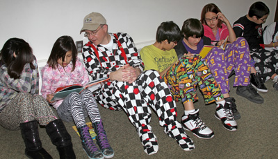 Fr. Steve joined the Lakota (Sioux) boys and girls to read Dr. Seuss books. 